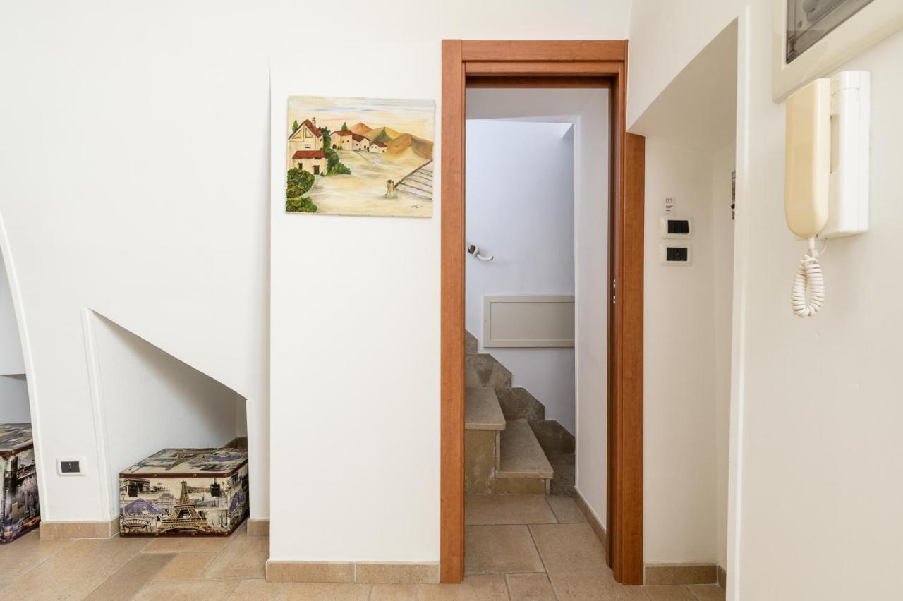 Appartamento La Terrazza Del Marinaio Ostuni Esterno foto